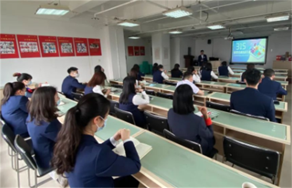 PG电子·仿照器(试玩游戏)官方网站