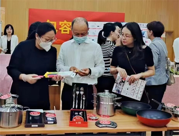 PG电子·仿照器(试玩游戏)官方网站